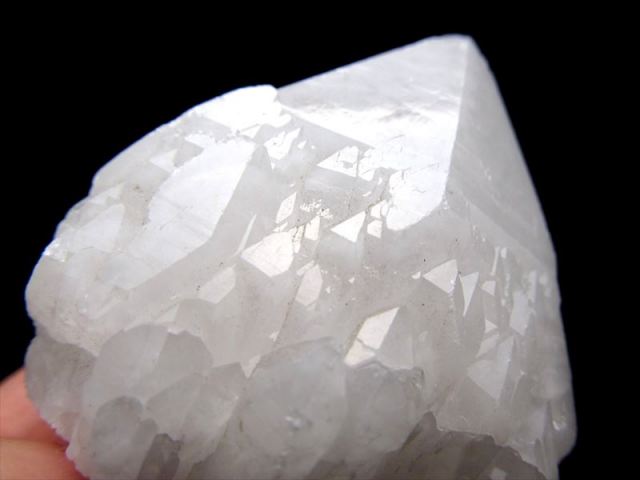 ●1個売り【龍鱗タイプ チベット産 ヒマラヤ水晶 クラスター】重さ約400g-450g 重厚感のあるパワフルなクラスター【チベット産】