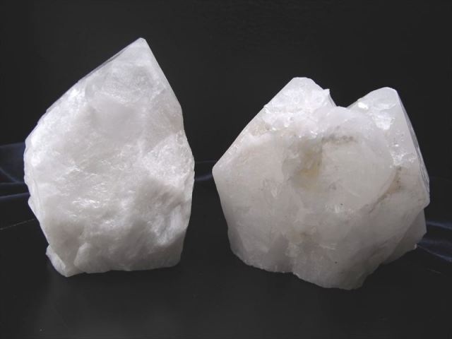 1個売り 龍鱗タイプ チベット産 ヒマラヤ水晶 クラスター 重さ約80g 