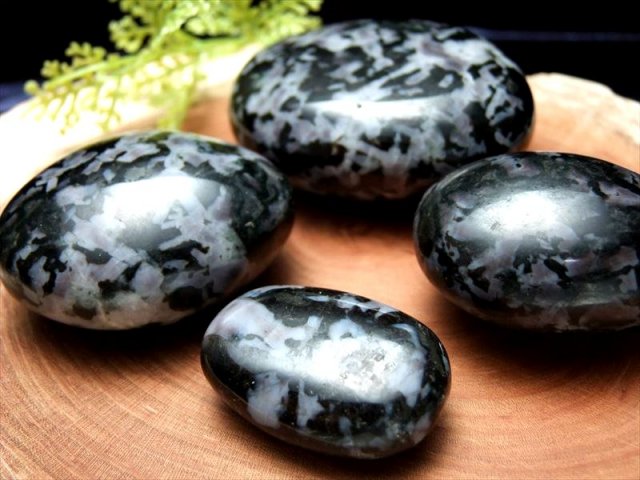 インディゴガブロ タンブル 詰め合わせ 約200gセット 約2-4個入り 斑糲岩 マダガスカル産 パワーストーン 天然石