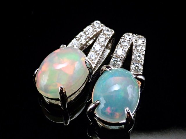 5A プレシャスオパール 蛋白石 ペンダントトップ ぷっくりオーバル型 石サイズ縦約9mm SILVER925 ジルコニア装飾タイプ 幸運を呼び込む石 メキシコ産