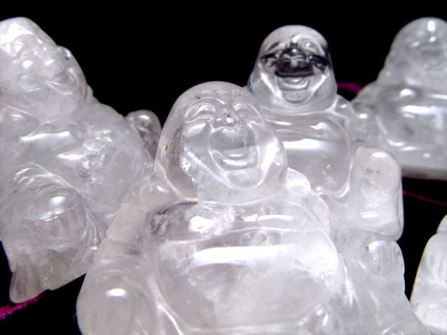 天然水晶 布袋様彫り置物 約30g-40g 極上手彫り彫刻 弥勒菩薩 ミロクボサツ ブラジル産 パワーストーン 天然石