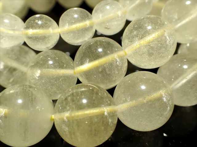 本物4A リビアングラス ビーズ石 粒売り 10.5mm-11mm 透明感あり 天然