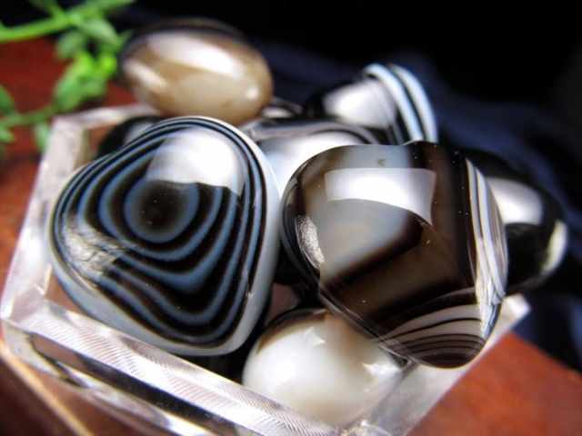 天眼瑪瑙 ハートタンブル 10個セット 最大幅約19mm-22mm 極上天然模様 天眼入りも ブラジル産 パワーストーン 天然石