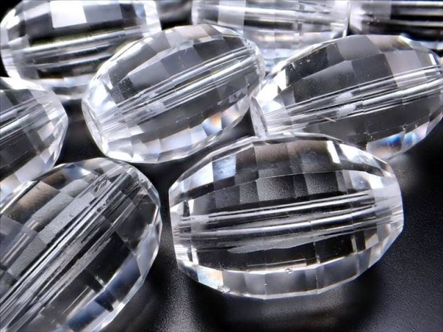 1粒売り 天然水晶 多面天珠カット ビーズ石 縦約15mm×幅約10mm珠 コロンと可愛い天珠カット型 ブラジル産 パワーストーン 天然石