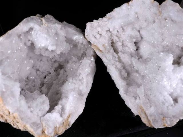 特大 モロッコ産ジオード 晶洞 水晶 原石 約4kg-7kg 希少鉱物共生タイプも 完全浄化に 極上キラキラ水晶 モロッコ産 cl-p パワーストーン 天然石