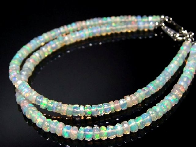 プレシャスオパール ボタンカットブレスレット Sサイズ 約3.5mm-4mm 