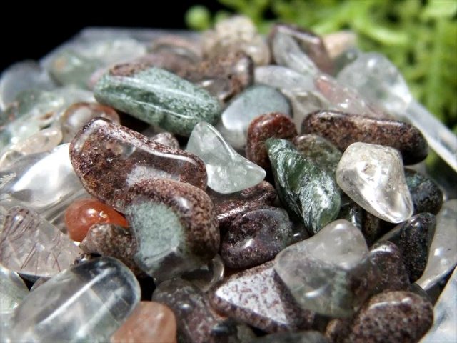 ガーデンクォーツ さざれ 約200g 粒サイズ平均約5mm-15mm 長寿・健康