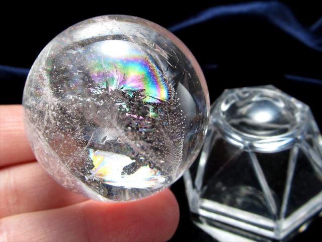 超透明 虹入り ヒマラヤ産天然水晶 丸玉 台座付き 直径約37mm 重さ70g