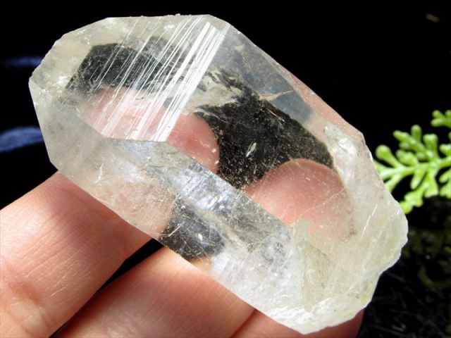 地球最後の秘境』ヒマラヤより直送 マニカラン産水晶 タビュラー型