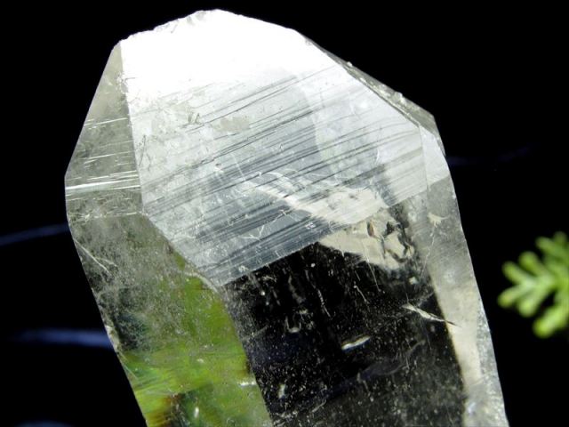 『地球最後の秘境』ヒマラヤより直送 マニカラン産水晶 タビュラー型 原石 最大幅約54mm 約49g キングオブクォーツ 稀少1点物 ギャランティカード付き