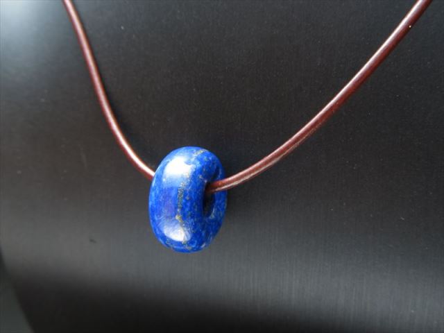 値下げ 1粒売り 通し穴大きめタイプ ラピスラズリ ドーナツ型 ビーズ