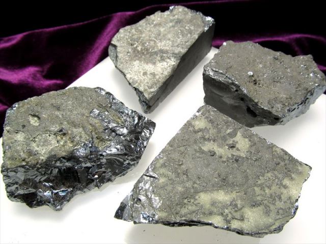 テラヘルツ鉱石 原石 約50g-65g つやつや光沢 話題の 高純度