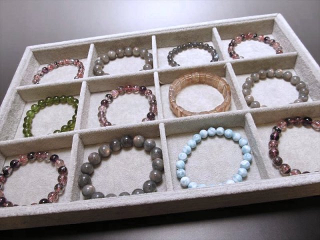 グレー 12枠しきり 天然石販売用トレイ 横35cm×縦24cm 天然石が綺麗に見えます si-p