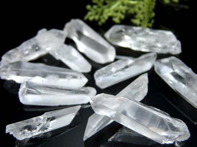 4A レムリアン シード クリスタル 詰め合わせ Sサイズ 約4本-6本入り約50g 古代の叡智を封じ込めたクリスタル 全能の石 ブラジル セラ・ド・カブラル産