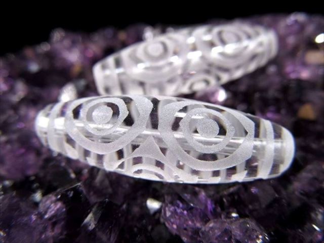 ミニサイズ水晶天珠 龍眼天珠 りゅうがんてんじゅ 最大長さ約28mm前後 1個売り 風水開運・諸運隆盛・権力掌中・富財獲得 クリスタル製 パワーストーン 天然石