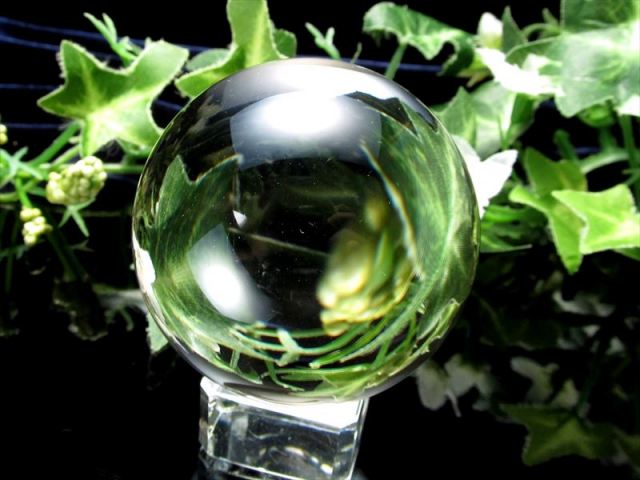 極上の透明感 5A 超透明 天然水晶 丸玉 重さ 175.6g φ50mm 極上天然石