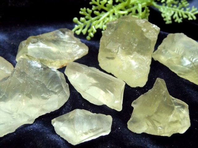 レモンクォーツ ラフ原石タイプ 詰合せ 100g(約8個入り)サイズ約10mm-40mm 硫黄水晶 ブラジル産