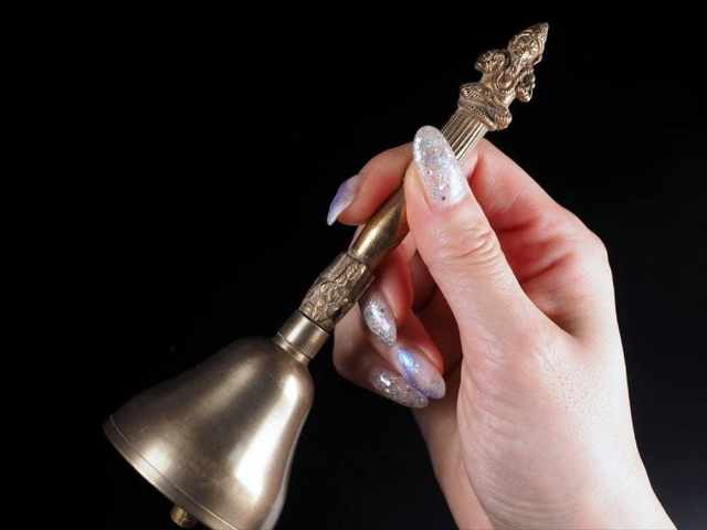 真鍮製 ガネーシャ ハンドベル 高さ約15cm 幅約5cm 響き渡る美しい音色 夢を叶える象 振り鈴 浄化 動画あり パワーストーン 天然石