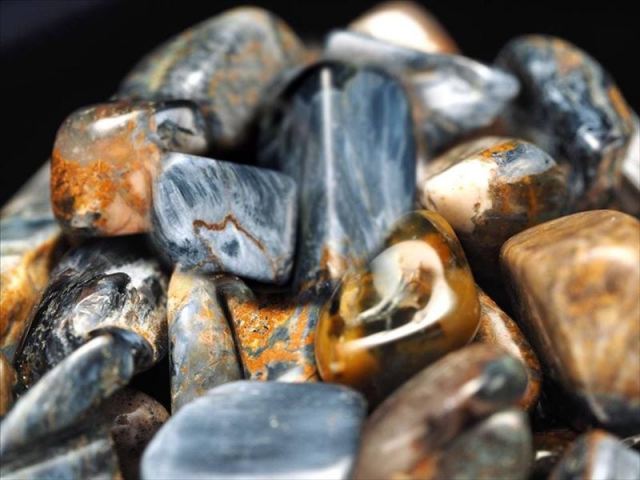 大粒 ピーターサイト さざれ 1袋約100g 約8mm-20mm テンペストストーン 嵐の石 目標達成のお守り ナミビア産 パワーストーン 天然石