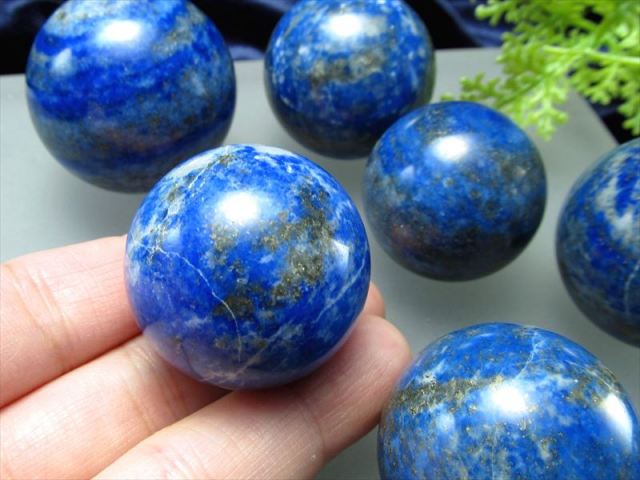 ラピスラズリ 丸玉 4mm【1連販売】 ラピスラズリ 丸玉 185g 49mm