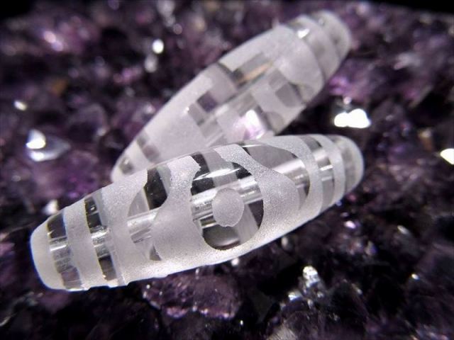 ミニサイズ水晶天珠 大人天珠 だいじんてんじゅ 最大長さ約28mm前後 1個売り 弱気克服・勇気旺盛・度量増大 クリスタル製 パワーストーン 天然石