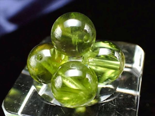 3A ペリドット ビーズ石 1粒売り 約6mm-6.5mm 女神ペレの涙 独特のオリーブグリーン 古来より大切にされた夫婦円満の石 ビーズ石 バラ珠売り ミャンマー産