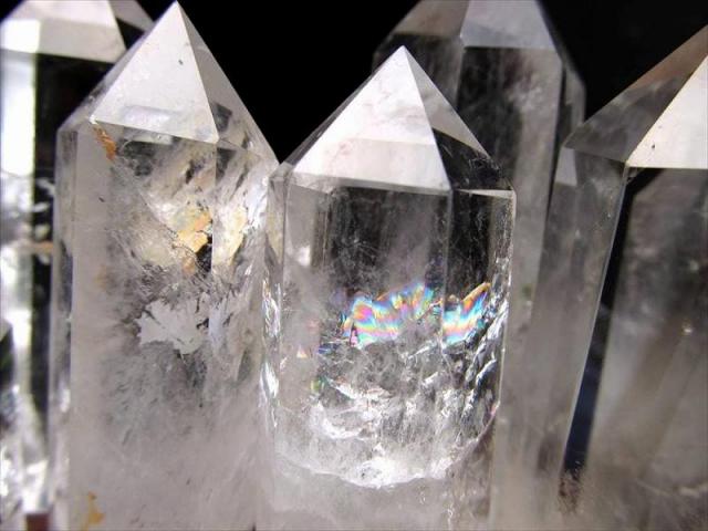 天然透明 水晶ポイント (六角柱) 120グラム-130グラム 透明感抜群 