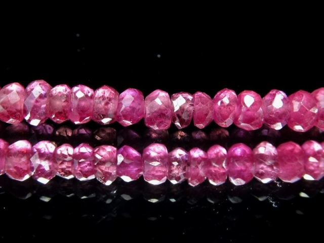 超透明宝石質 ルビー ボタンカット ネックレス アジャスター付き 幅約3mm 長さ約40-45cm 金具カラー:ゴールド SILVER925 ミャンマー産