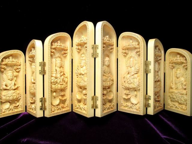 8面開き 5A極上繊細彫り 木彫り 観音 菩薩 仏像 置物 高さ約140mm 風水 