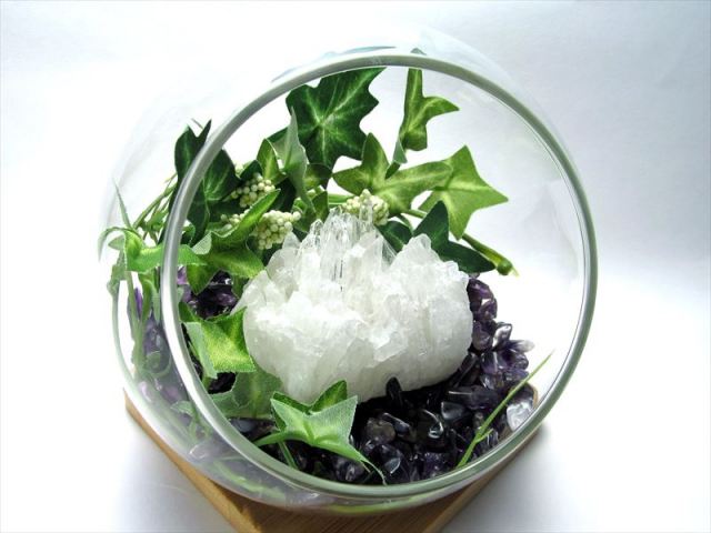 天然石 ボトリウム 5点セット 四川水晶クラスター+アメジストさざれ 300g+斜め口ガラスボトル+竹コースター+フェイクグリーン 造花 の5個Set 癒しと安眠