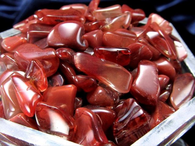 少数限定入荷 4A 希少 レッドアンデシン さざれ 50g 小サイズ 約4ミリ-8ミリ 中性長石 チベット産 sa-s パワーストーン 天然石