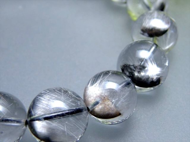 出ました激レア くっきり虹入りが2珠 5A プラチナルチルクォーツ 