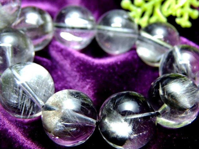 出ました激レア くっきり虹入りが2珠 5A プラチナルチルクォーツ 