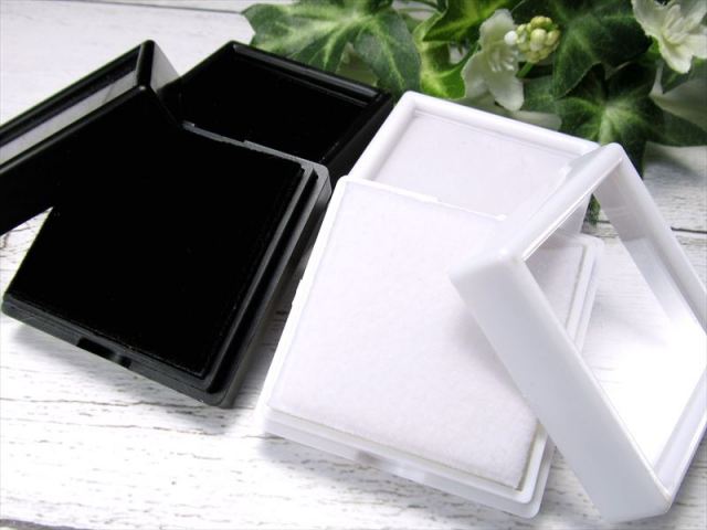 選べる2カラー クッション付きルースケース 1個売り 縦横約41mm×厚さ約17mm ブラック ホワイト 全2色 ペンダント 原石 宝石ルースに inmy-4 パワーストーン