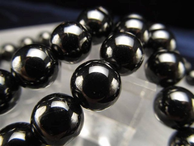 ブラックスピネル ブレスレット 8mm-8.5mm×23珠前後 8月の誕生石 勝利を呼ぶ石 尖晶石 ミャンマー産 パワーストーン 天然石
