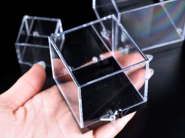 コレクションの保管・展示に Mサイズ ディスプレイ用クリアケース 高さ