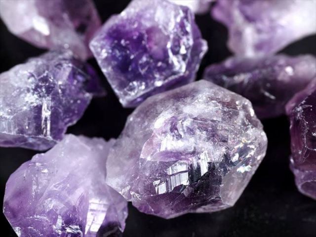 人気組み合わせ2種結晶原石の詰め合わせ アメジスト 紫水晶
