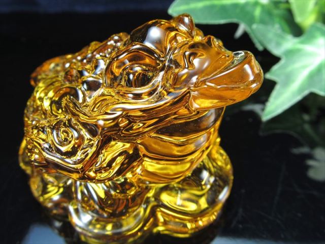 1個売り 金運カラー ゴールドカラー 三本脚カエル アクリル製 置物 幅