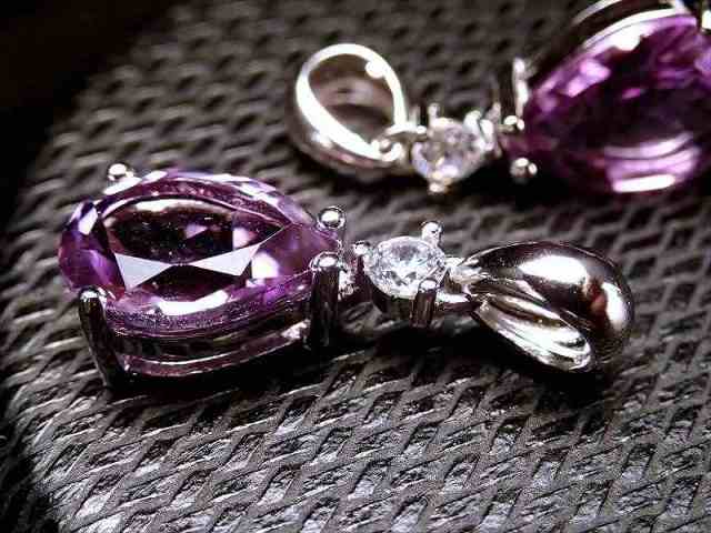 激安宣言 5A極上質 アメジストペンダントトップ ドロップカット型 石サイズ縦約10mm×横幅約7mm 1個売り ジルコニア付 シルバーカラー ブラジル産