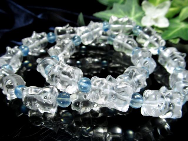 天然水晶 左手招き猫 デザインブレスレット 水晶招き猫16mm×9個前後