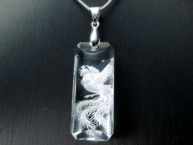 天然石　魔除け　彫刻　根付（R272） 楽天市場】【楽天スーパーSALE 30%OFF】 アルタイ隕石 彫り物 茶