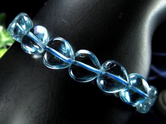 3A+ ぷっくり可愛いハート型 ブルートパーズ ハート型ブレスレット 幅