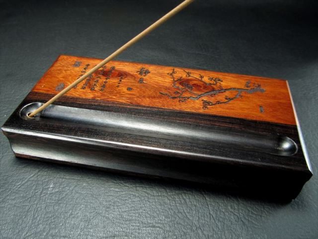 携帯用トラベルお香立て お香ボックス 梅の花 高級花梨木素材 短めのお香にお勧め Comrose コムローズ パワーストーン 天然石