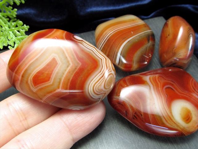 くっきり縞模様 サードオニキス ポリッシュタンブル 100gセット 1袋約3