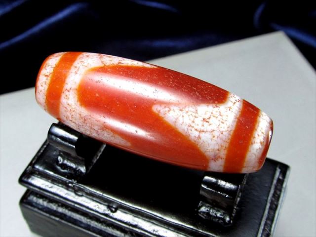 虎牙天珠紅朱砂龍紋天珠 約40mm 1個売り チベット発祥の厄除け・開運お守り 虎牙天珠 こがてんじゅ パワーストーン 天然石