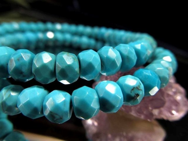希少3A ターコイズ トルコ石 ボタンカットブレスレット 幅6mm キラキラボタンカット型 アリゾナの青い宝石 12月の誕生石 出世の石 アリゾナ産