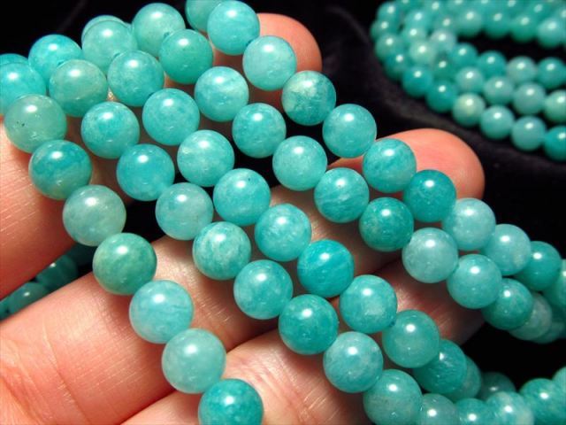 美麗クリアブルー 6mm珠 クリア アマゾナイト 一連 約38-40cm 激安入荷 希少 透明感抜群 希望の象徴 幸運を呼ぶ石 天然石 ビーズ ウイグル産