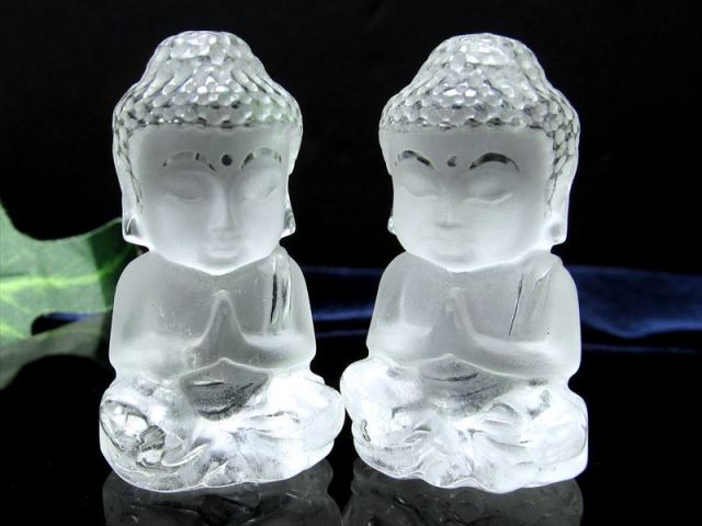天然水晶 ミニ大仏くん 彫刻 置物 高さ35mm-40mm前後 重さ約17g-20g