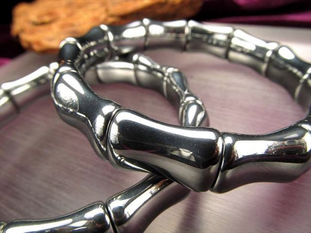 テラヘルツ鉱石 バングル ブレスレット タイプE 幅約12mm 話題の 高純度 テラヘルツ 鉱石 2020年 検査機関にて検査済み つやつや鏡面仕上げ バングルタイプ