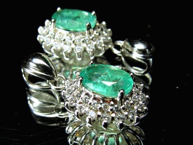 超透明宝石質5A エメラルド 翠玉 ペンダントトップ オーバルカット 1個